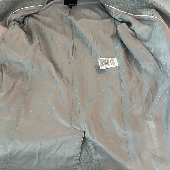 Banana Republic Mid-Length Wool Blend Pea Coat – Size M – Grey - Picture 7 of 8